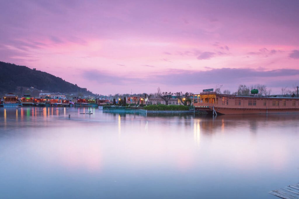 Dal Lake , Kashmir India